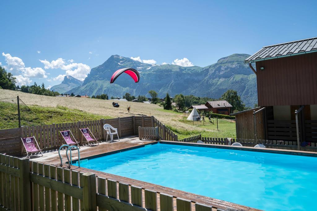 Village De Vacances Les Flocons Verts Les Carroz d'Araches Luaran gambar